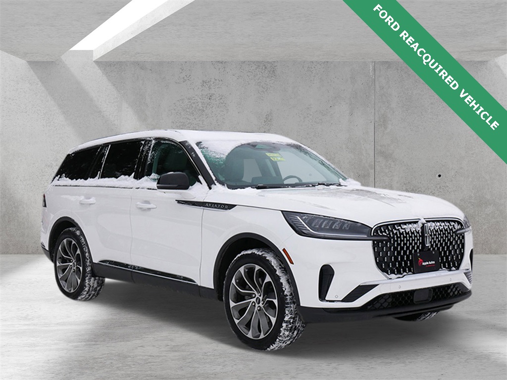 2025 Lincoln Aviator Premiere's photo