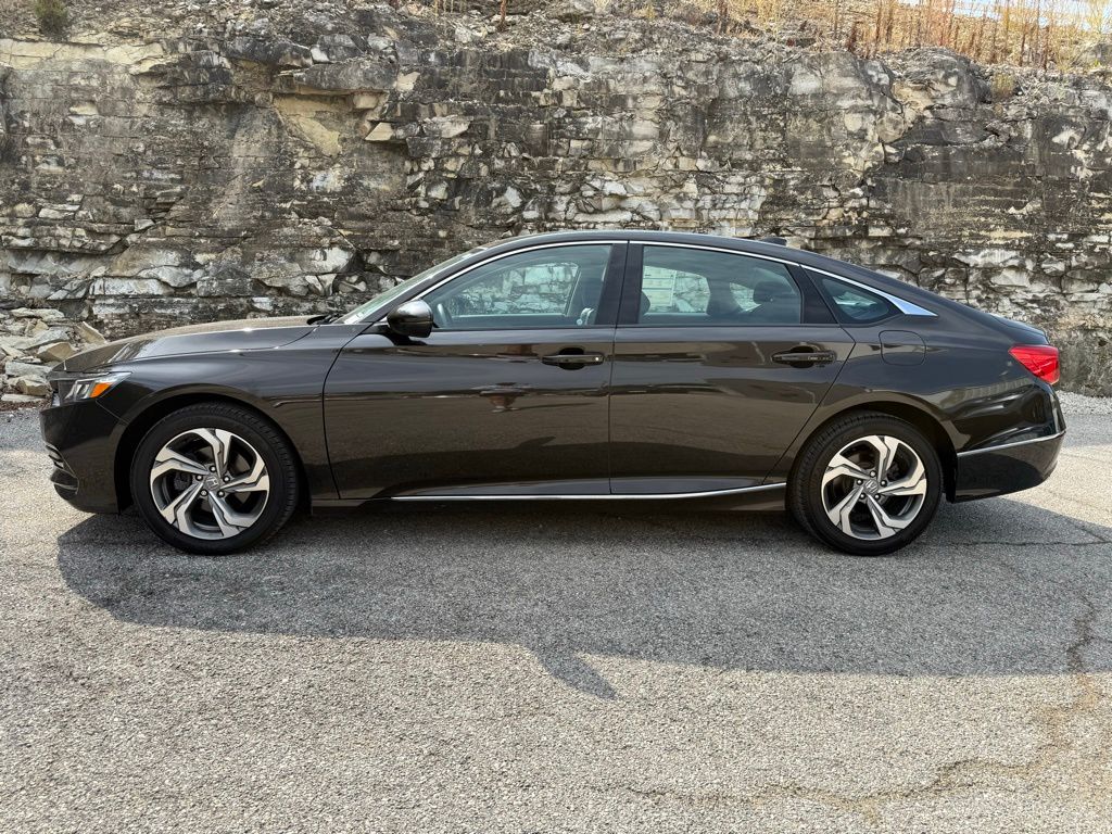 2018 Honda Accord EX-L photo 2