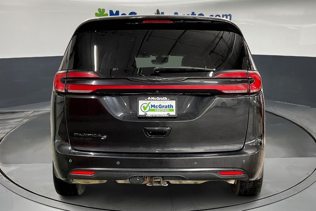 2021 Chrysler Pacifica Touring L photo 4
