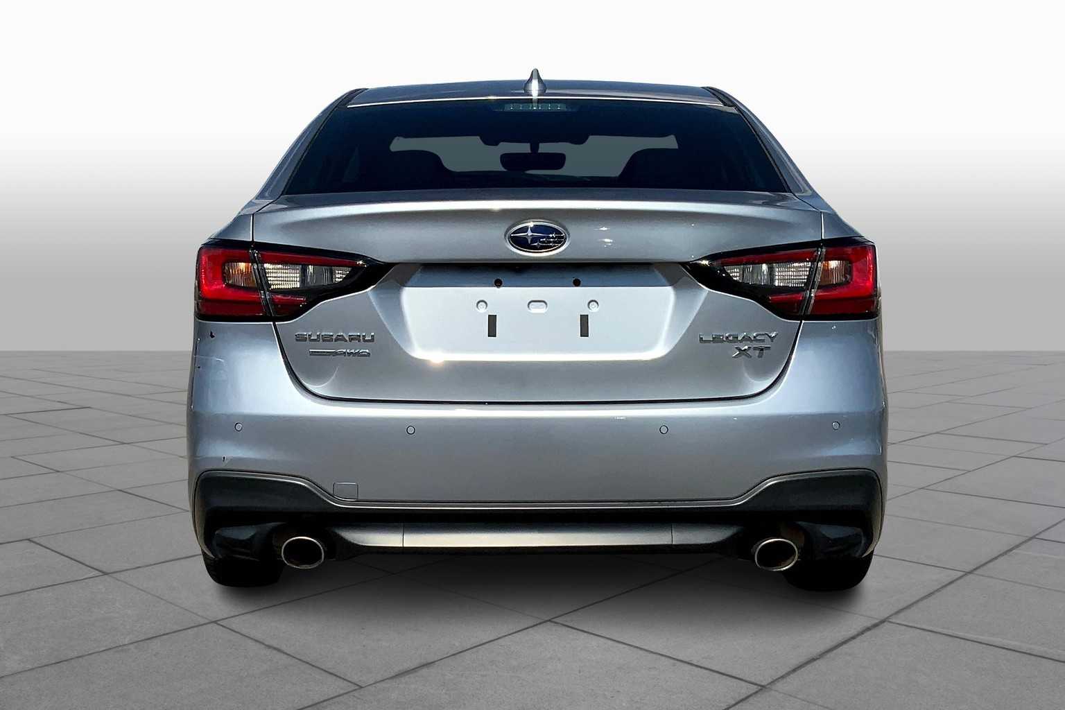 2022 Subaru Legacy Limited XT photo 4