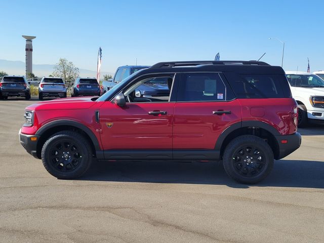 2025 Ford Bronco Sport Badlands photo 2