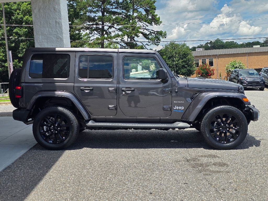 2021 Jeep Wrangler 4xe Unlimited Sahara photo 18