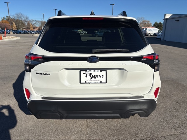 2026 Subaru Forester Premium photo 4