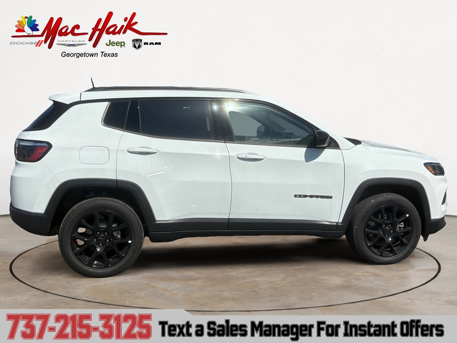 2026 Jeep Compass Latitude photo 4