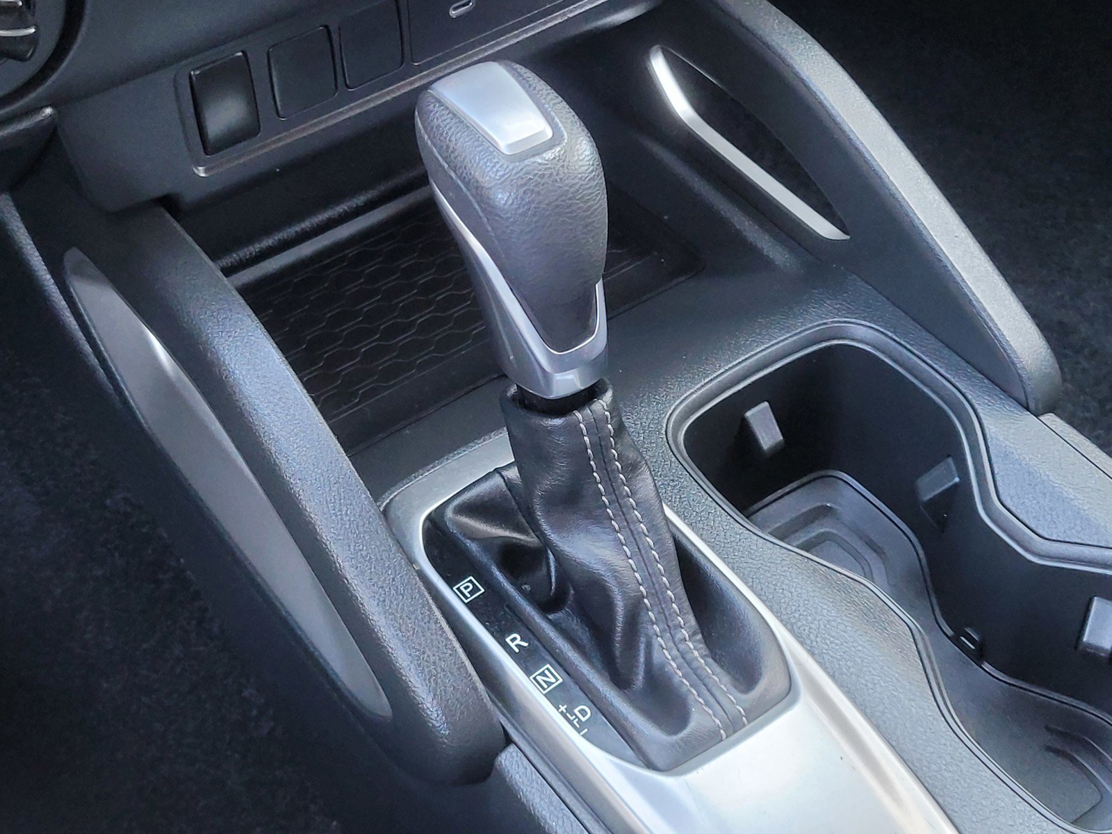 2023 Nissan Frontier SV photo 21