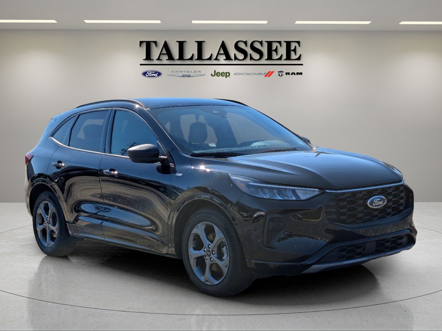 2024 Ford Escape ST-Line photo 3