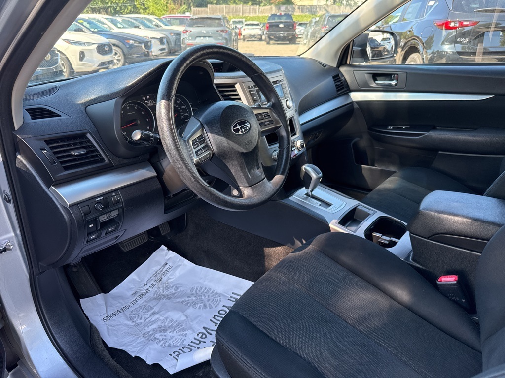 2014 Subaru Legacy 2.5i photo 19
