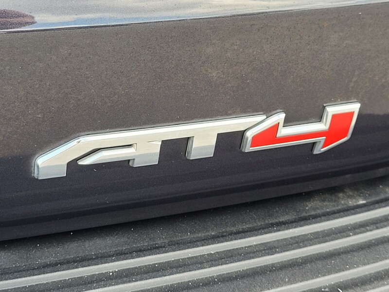 2023 Gmc Yukon AT4 photo 14