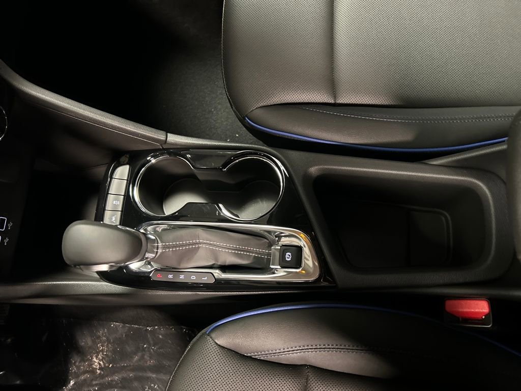 2026 Buick Encore GX Sport Touring photo 13