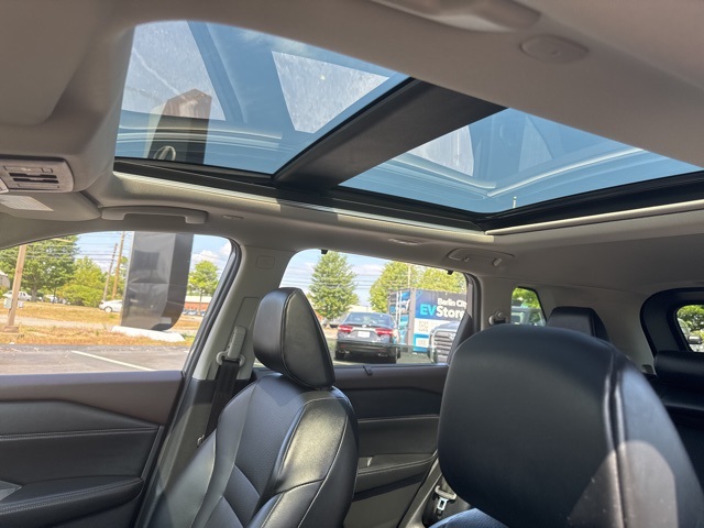 2023 Nissan Rogue SV photo 34