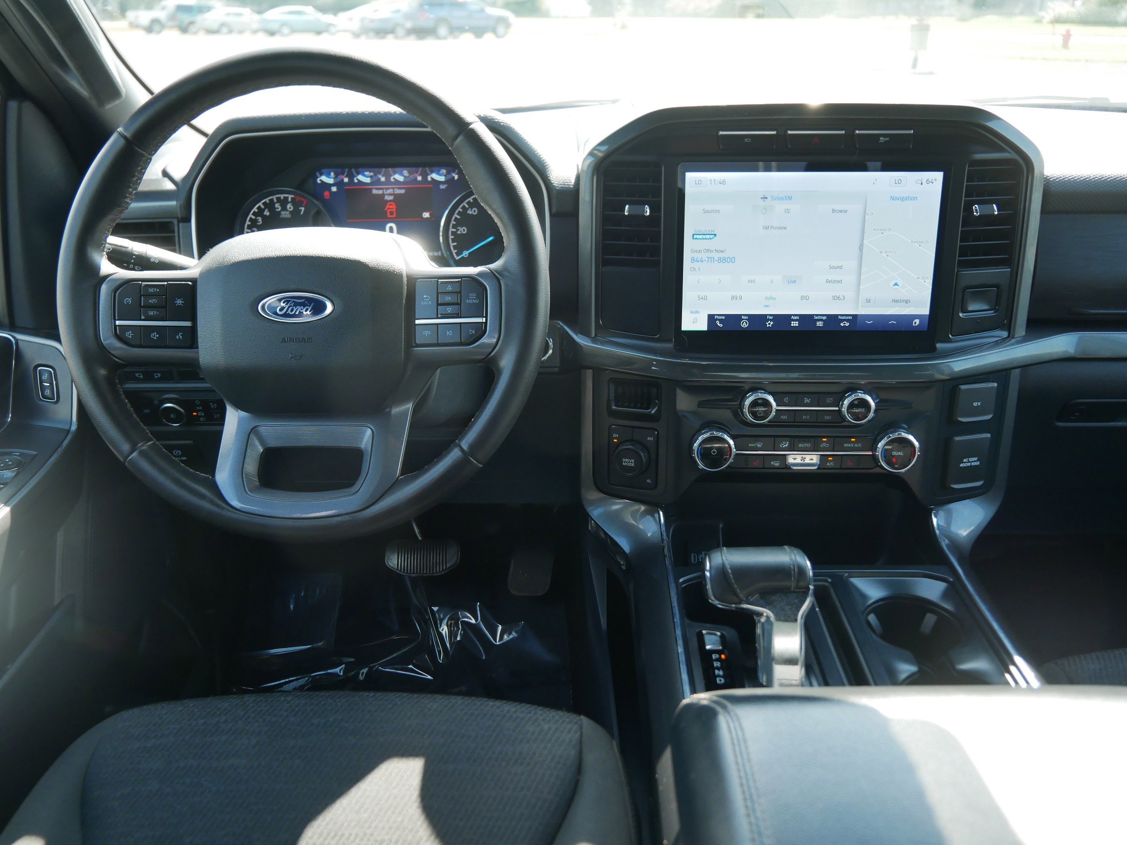2023 Ford F-150 XLT photo 16