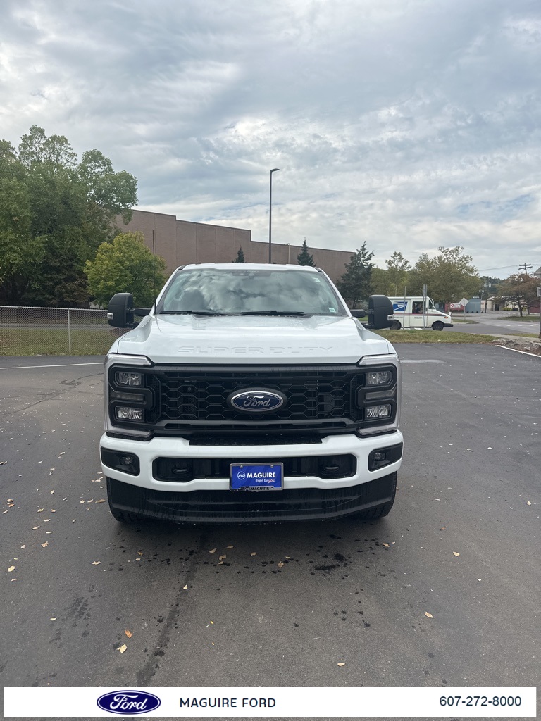 2026 Ford F-250 XL photo 2