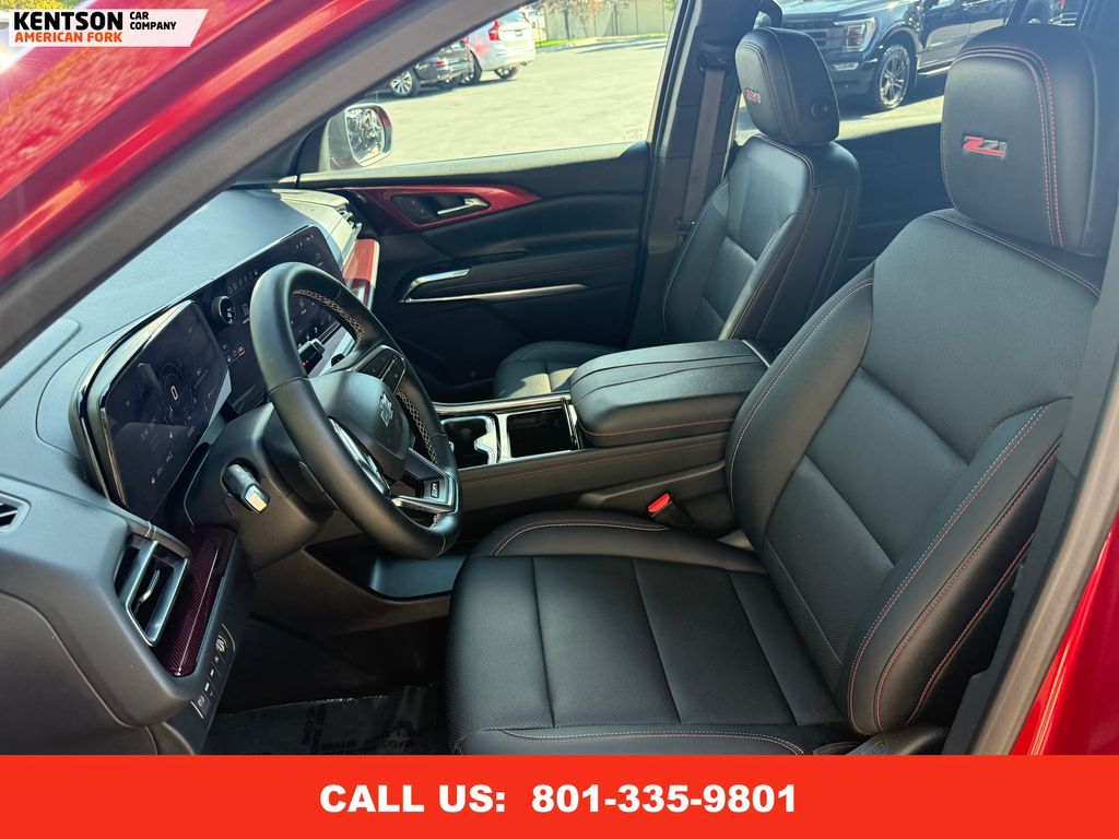 2024 Chevrolet Traverse Z71 photo 27