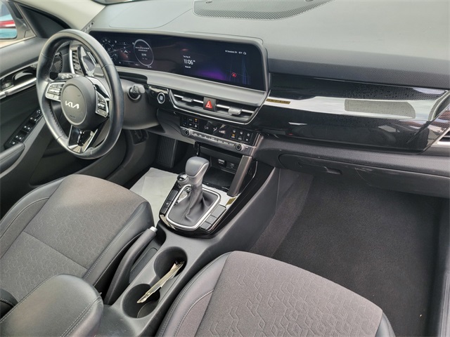 2024 Kia Seltos S photo 17