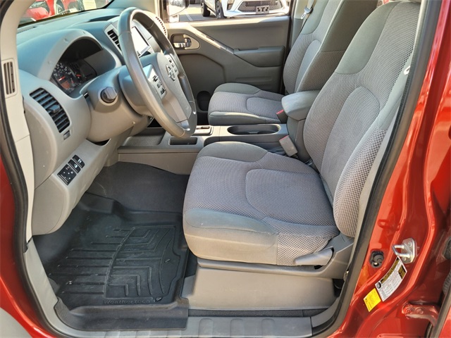 2019 Nissan Frontier SV photo 8