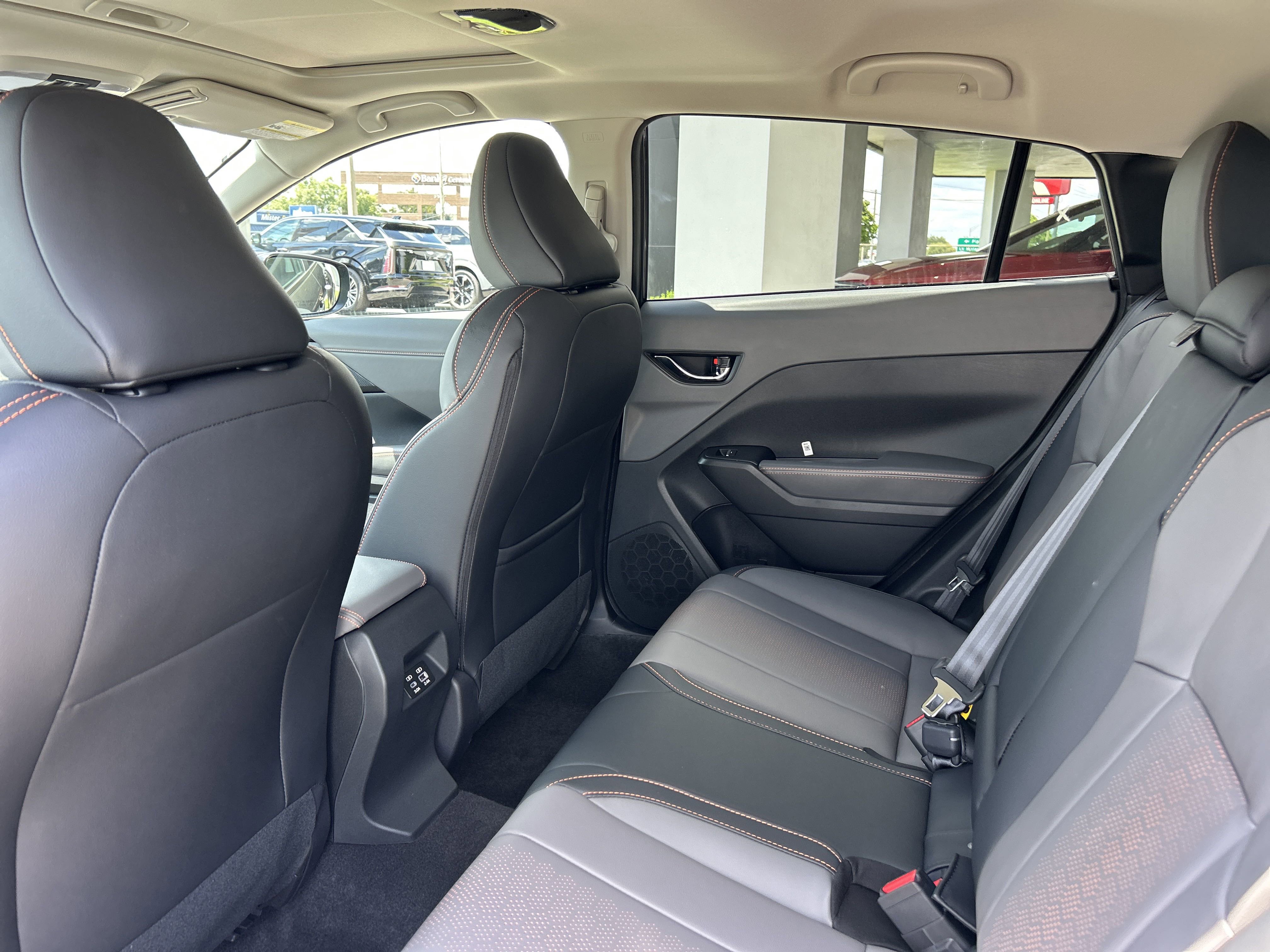 2025 Subaru Crosstrek Limited photo 2