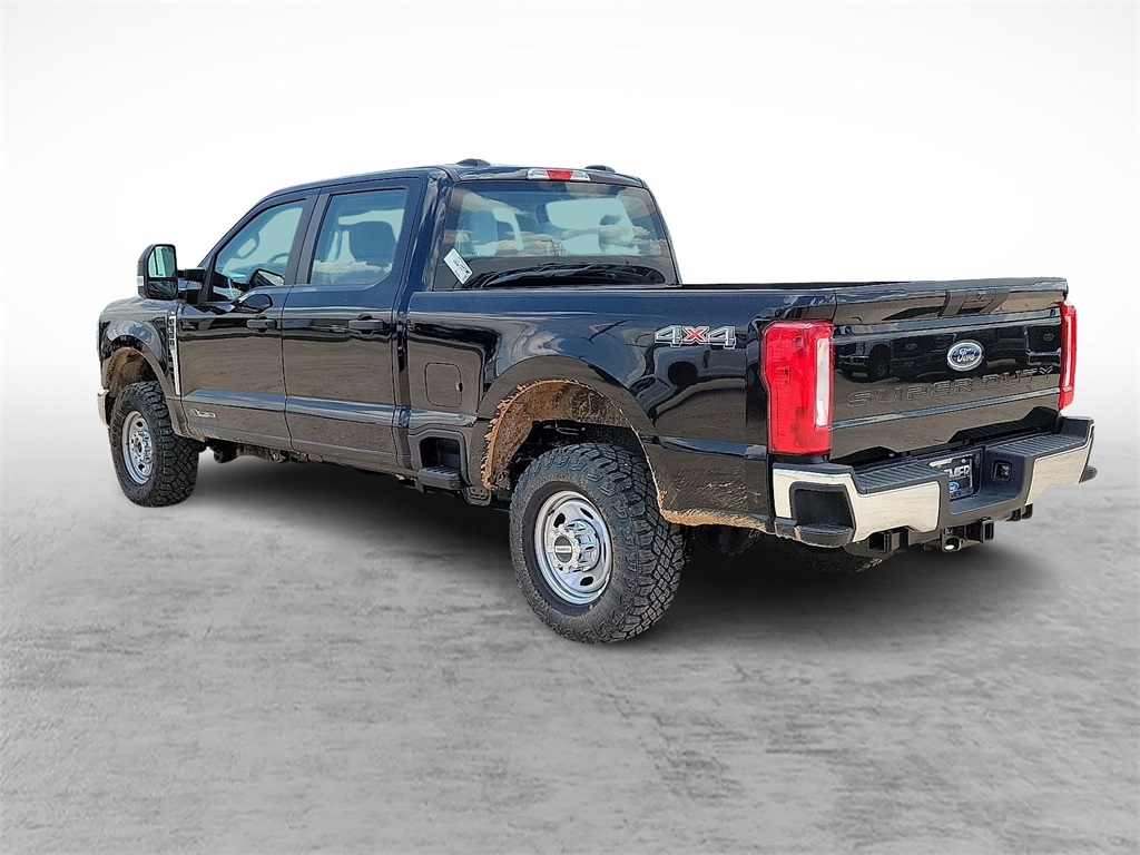 2025 Ford F-350 photo 7