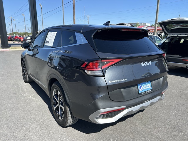 2023 Kia Sportage EX photo 4