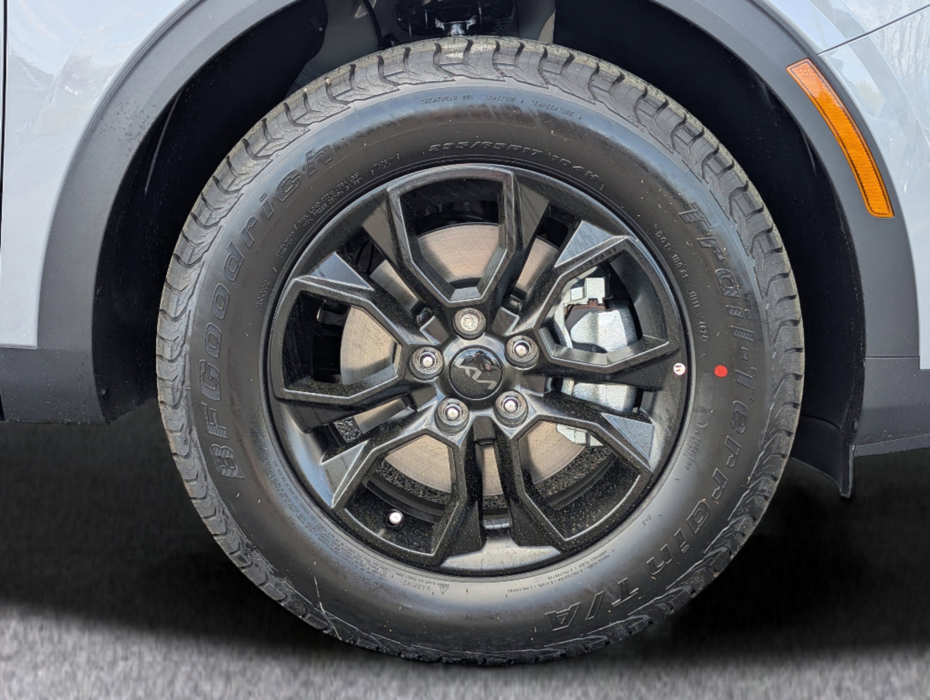 2025 Kia Sportage X-Pro Prestige photo 4