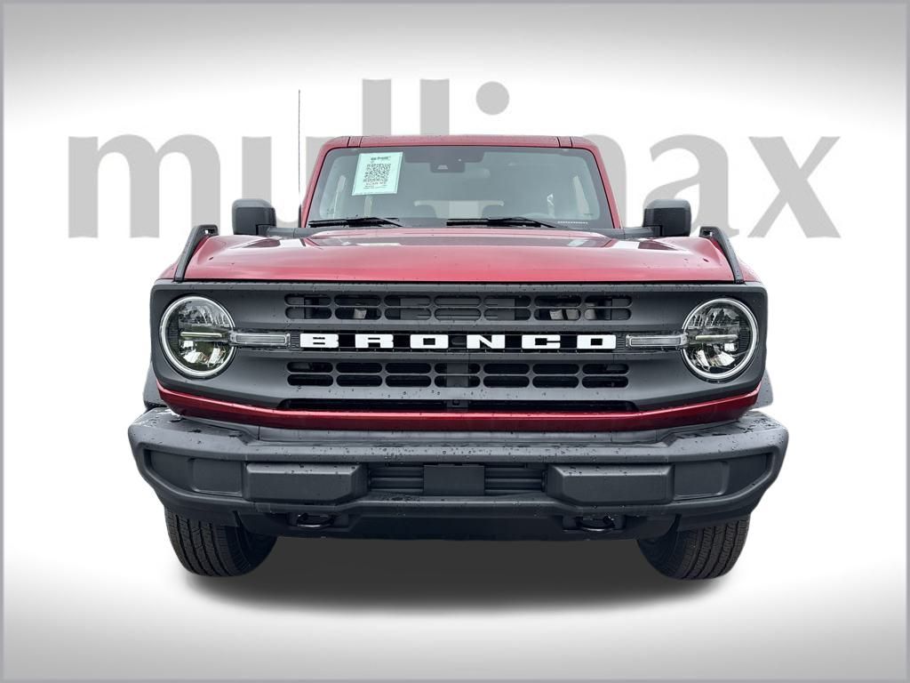 2025 Ford Bronco Base photo 12