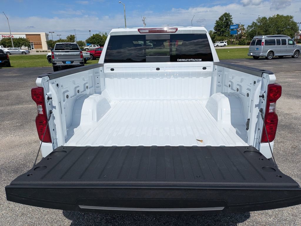 2025 Chevrolet Silverado 1500 LT photo 29