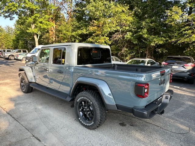 2025 Jeep Gladiator Sport photo 4