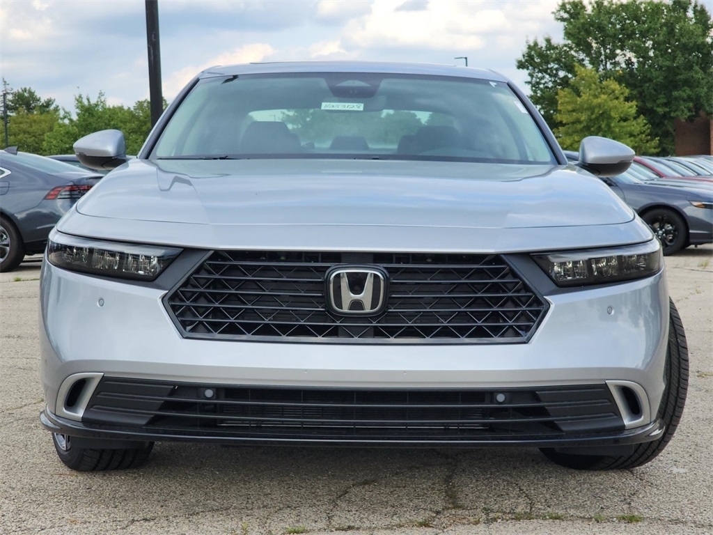 2025 Honda Accord Touring photo 14