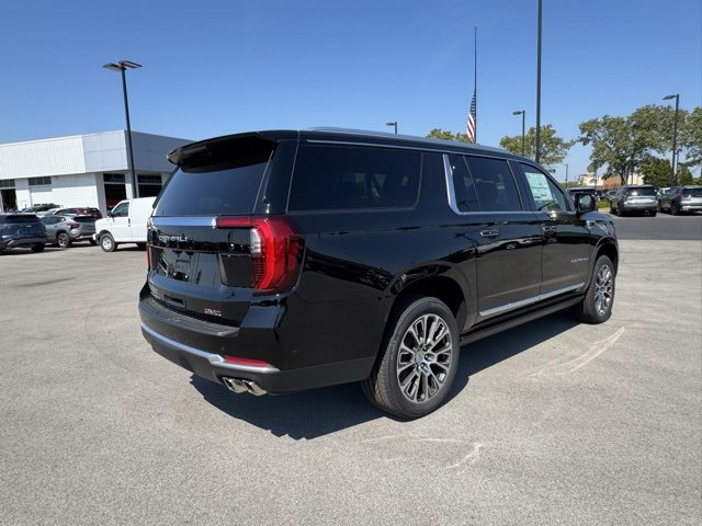 2025 Gmc Yukon XL Denali photo 3