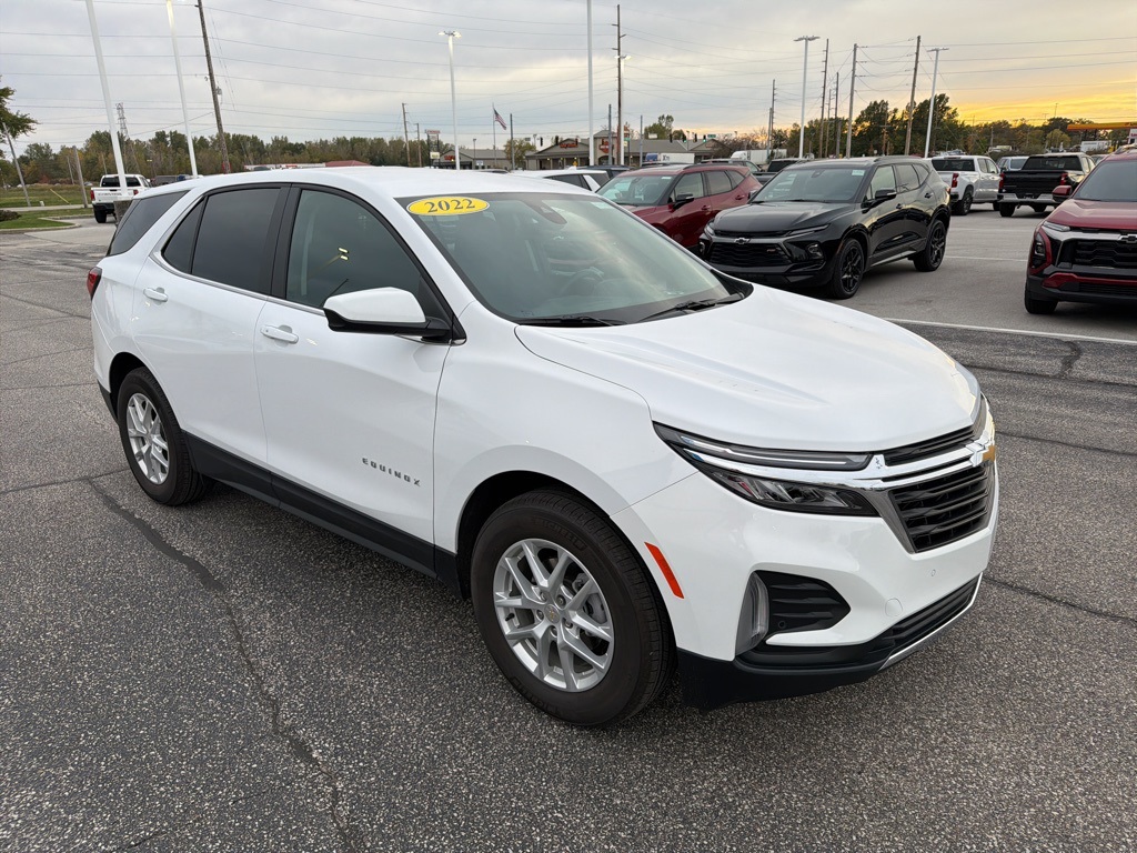 2022 Chevrolet Equinox LT photo 4