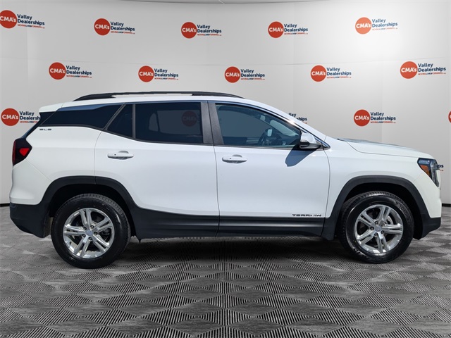 2023 Gmc Terrain SLE photo 4