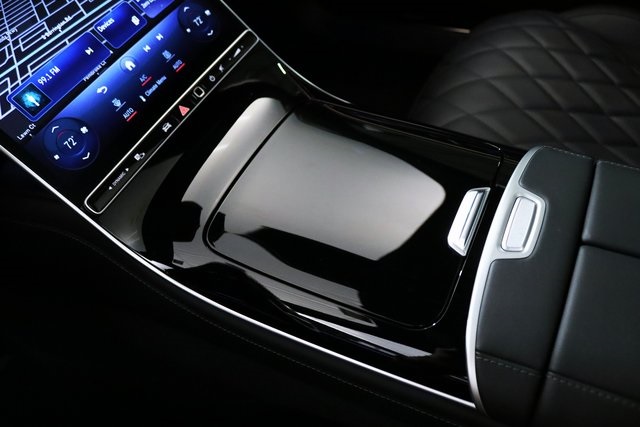 2024 Mercedes Benz S 580 4MATIC photo 28
