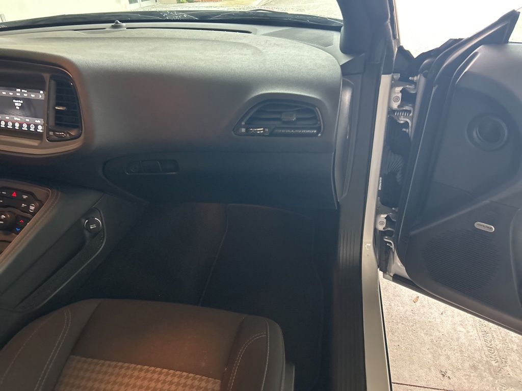 2023 Dodge Challenger SXT photo 21