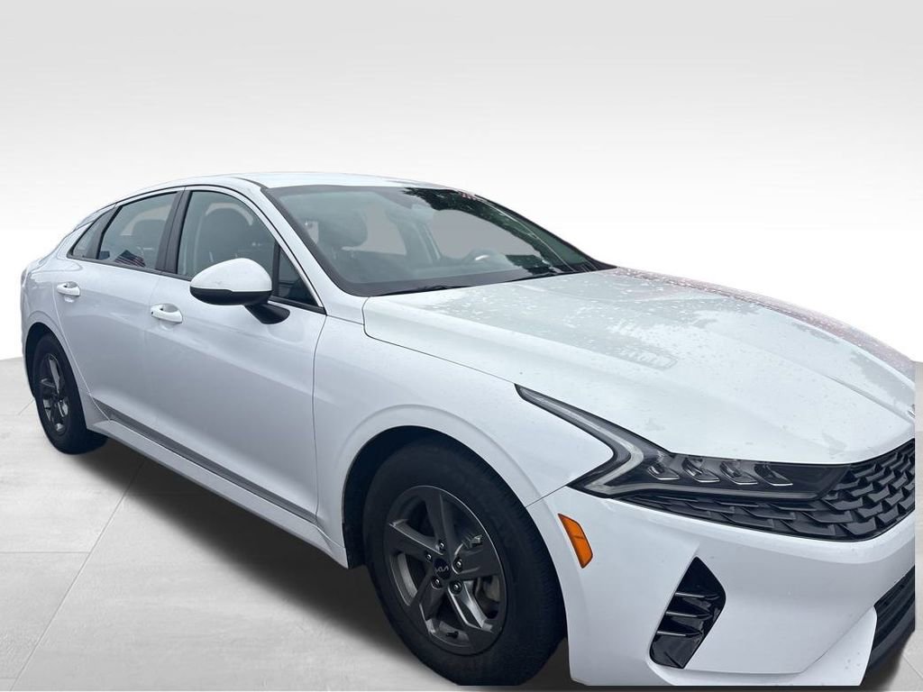 2023 Kia K5 LXS photo 12
