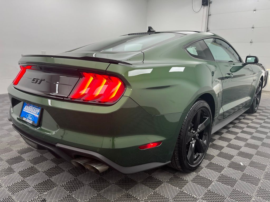 2023 Ford Mustang GT photo 12