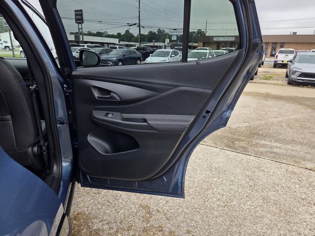 2025 Buick Envista ST photo 31