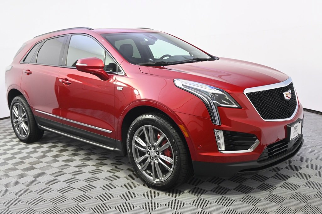 2025 Cadillac XT5 Sport photo 6