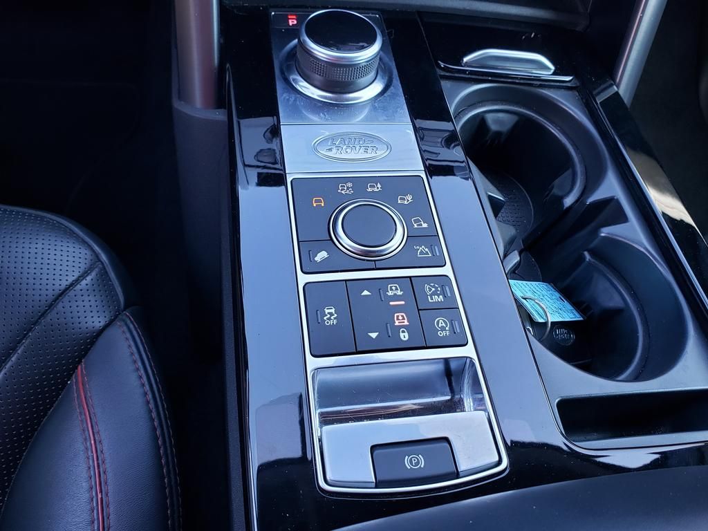 2018 Land Rover Discovery HSE photo 37