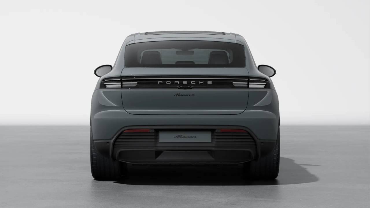 2025 Porsche Macan 4 Electric photo 8