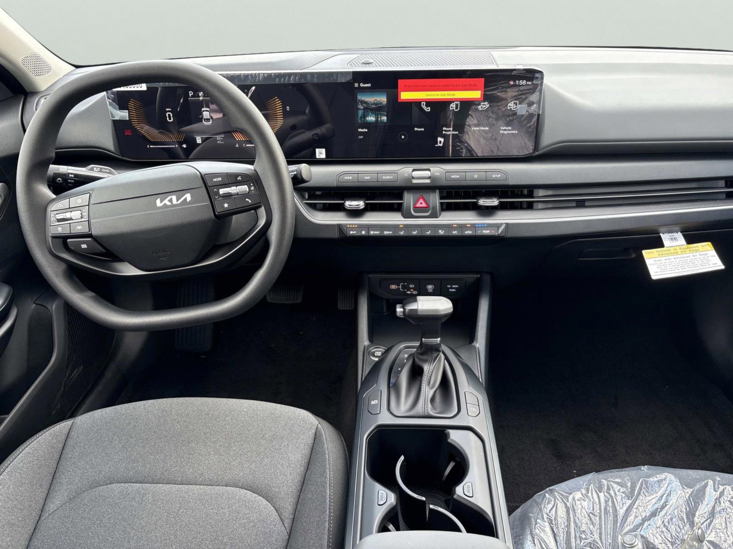 2025 Kia K4 LXS photo 11