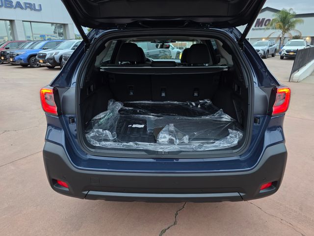 2025 Subaru Outback Onyx Edition XT photo 6