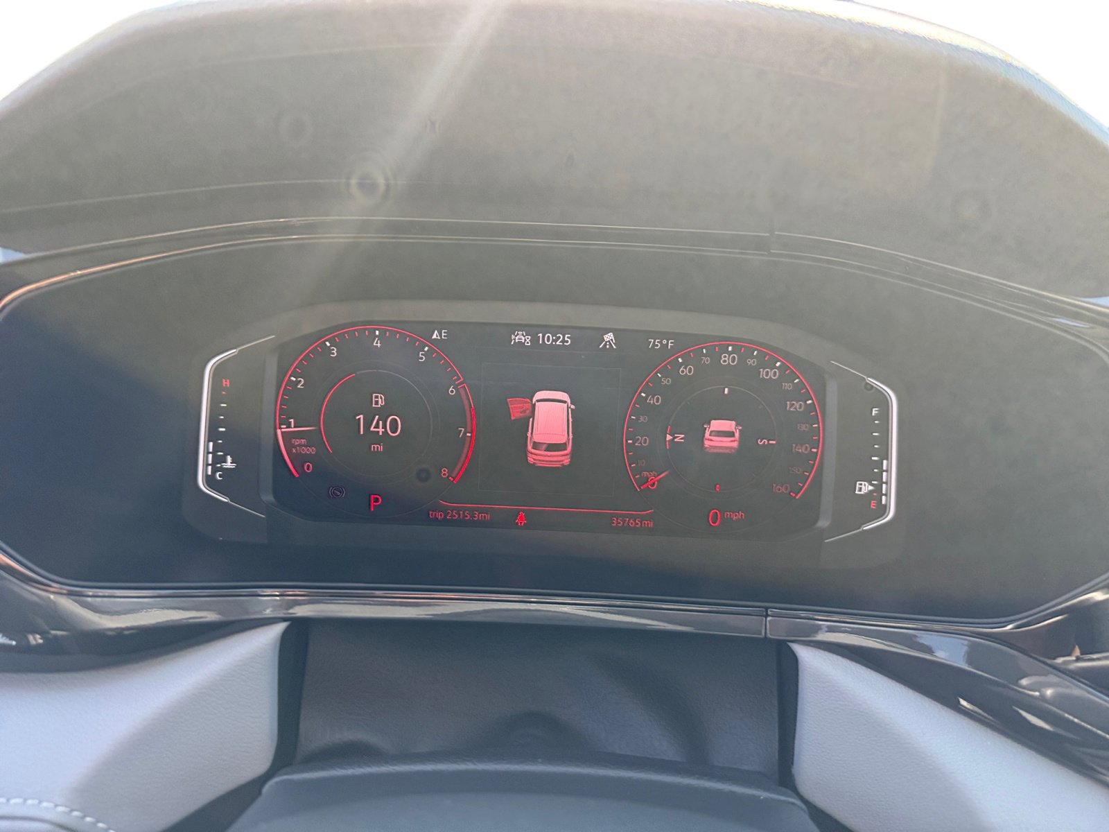 2022 Volkswagen Taos SEL photo 10