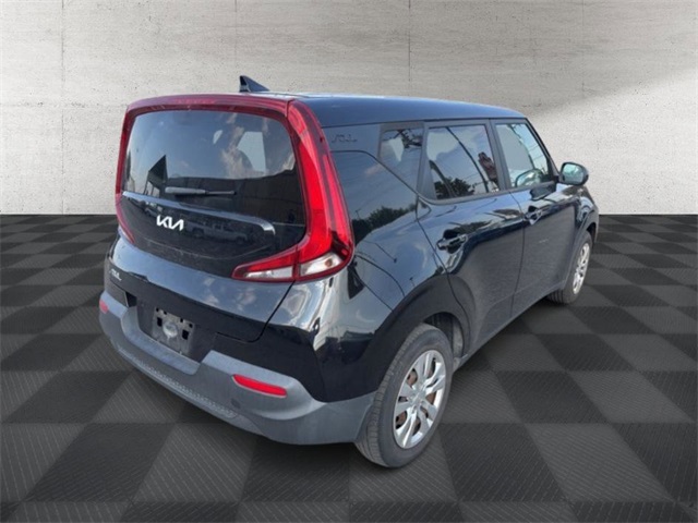 2022 Kia Soul LX photo 7