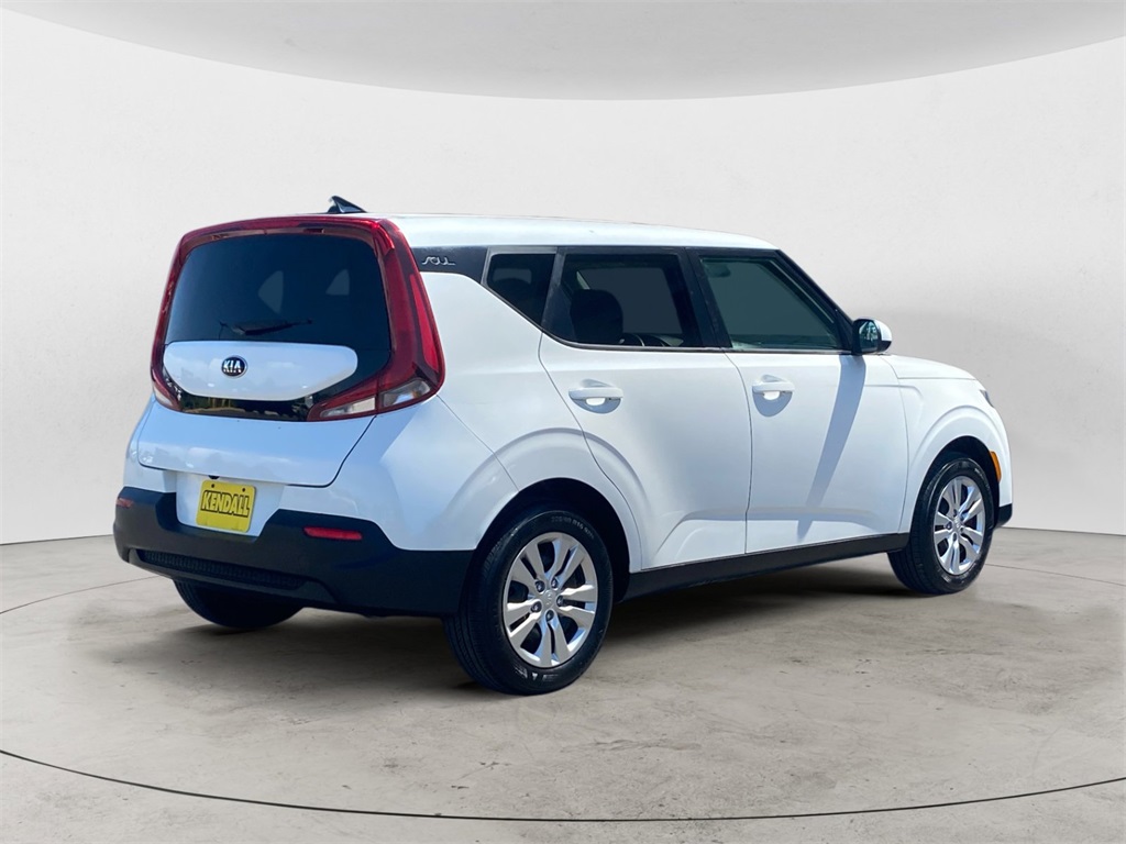 2020 Kia Soul LX photo 4