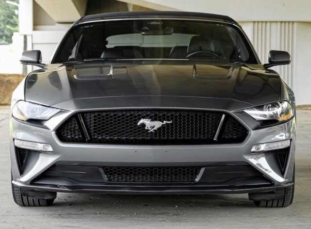 2022 Ford Mustang GT Premium Convertible photo 2