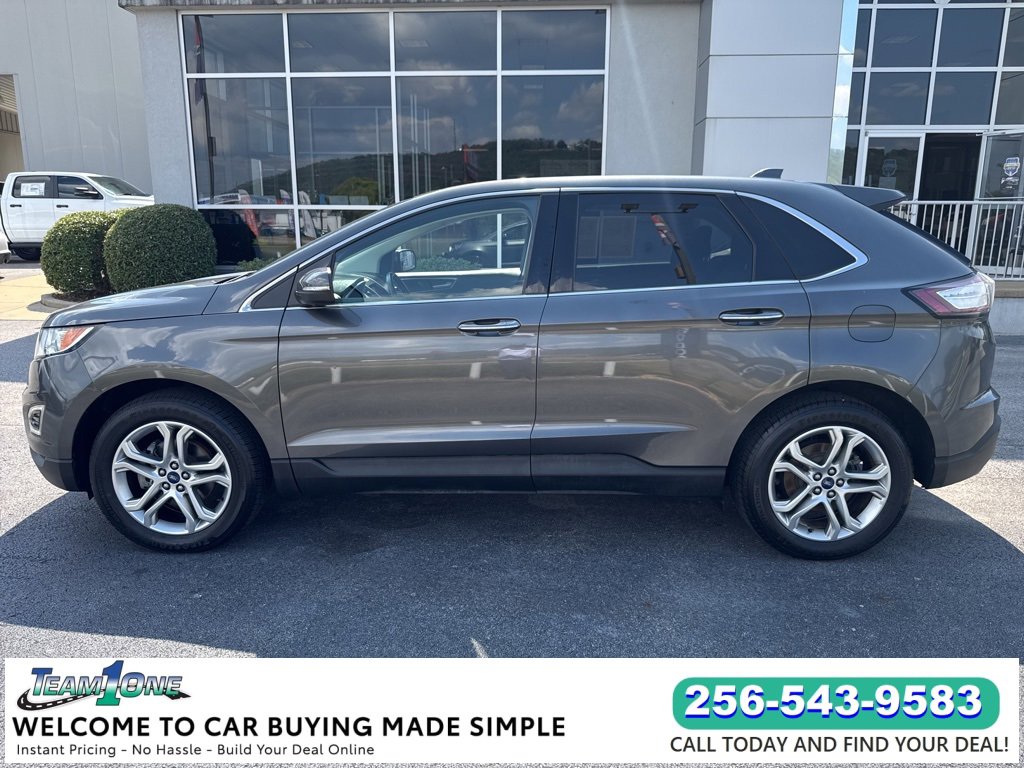 2017 Ford Edge Titanium photo 13