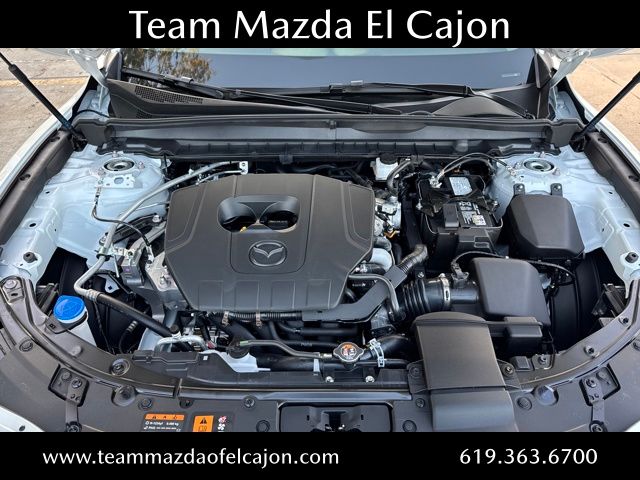 2025 Mazda CX-50 2.5 Select photo 4