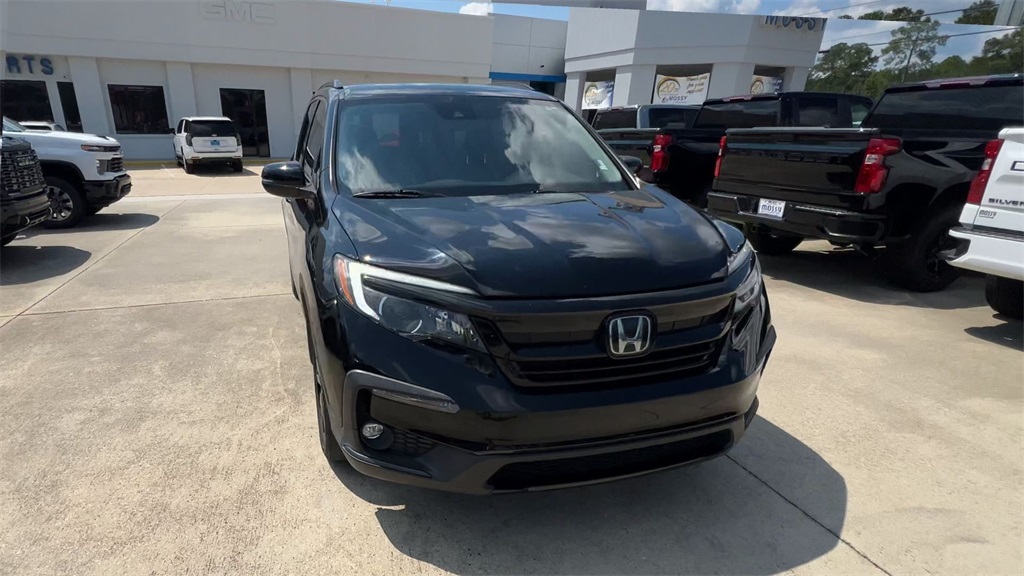 2021 Honda Pilot Special Edition photo 2