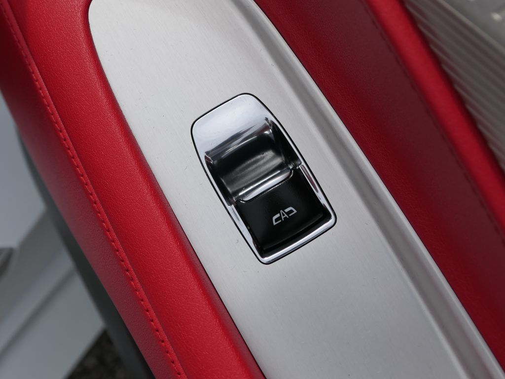 2024 Chevrolet Corvette Stingray 2LT photo 22