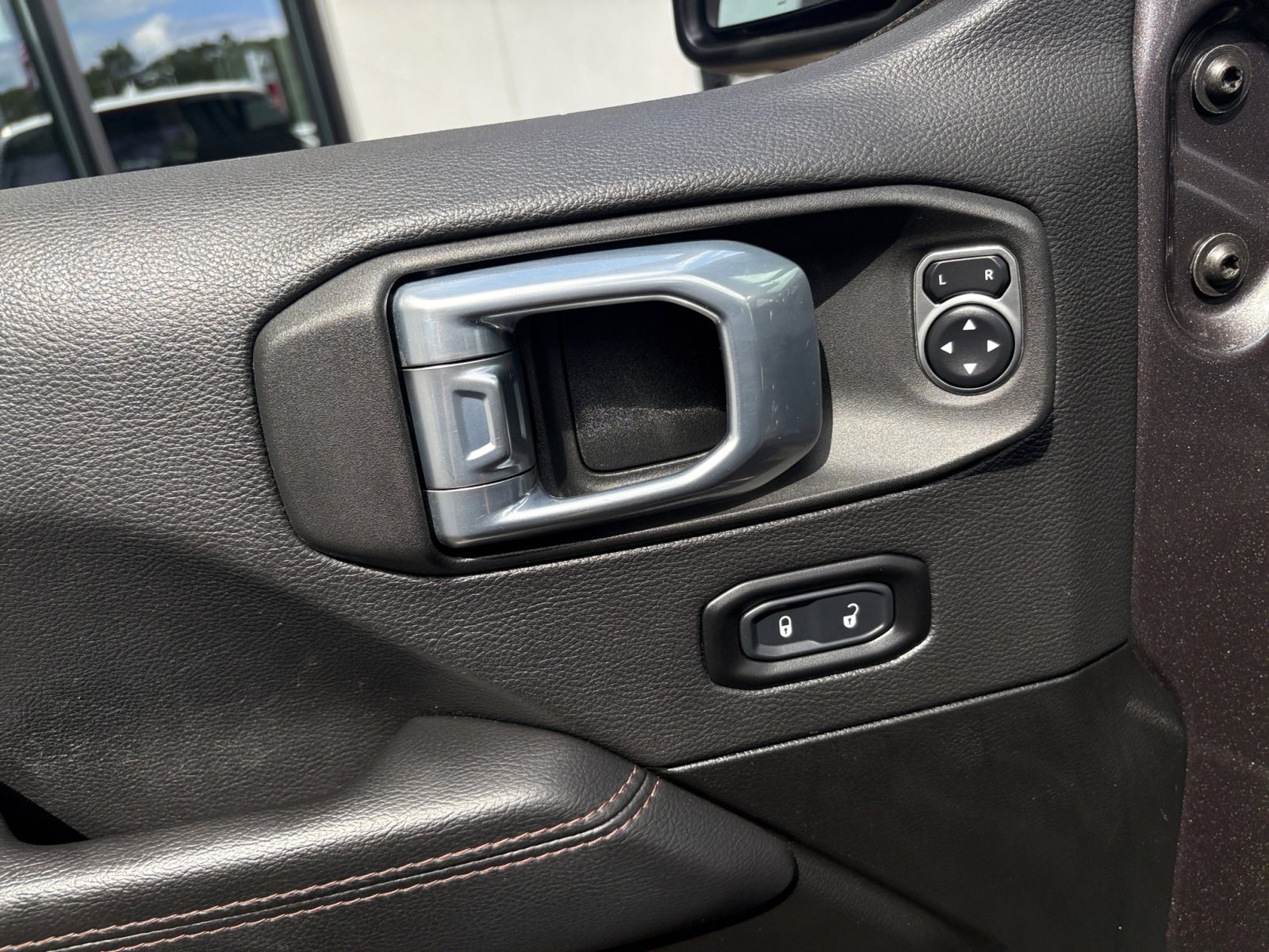 2021 Jeep Wrangler Unlimited Rubicon 392 photo 28