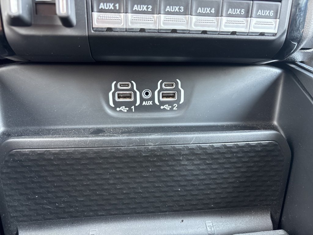 2024 Ram 2500 Laramie photo 23